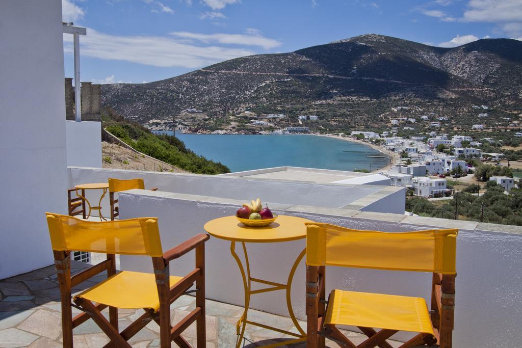 Venikouas Hotel Platis Gialos  Bagian luar foto